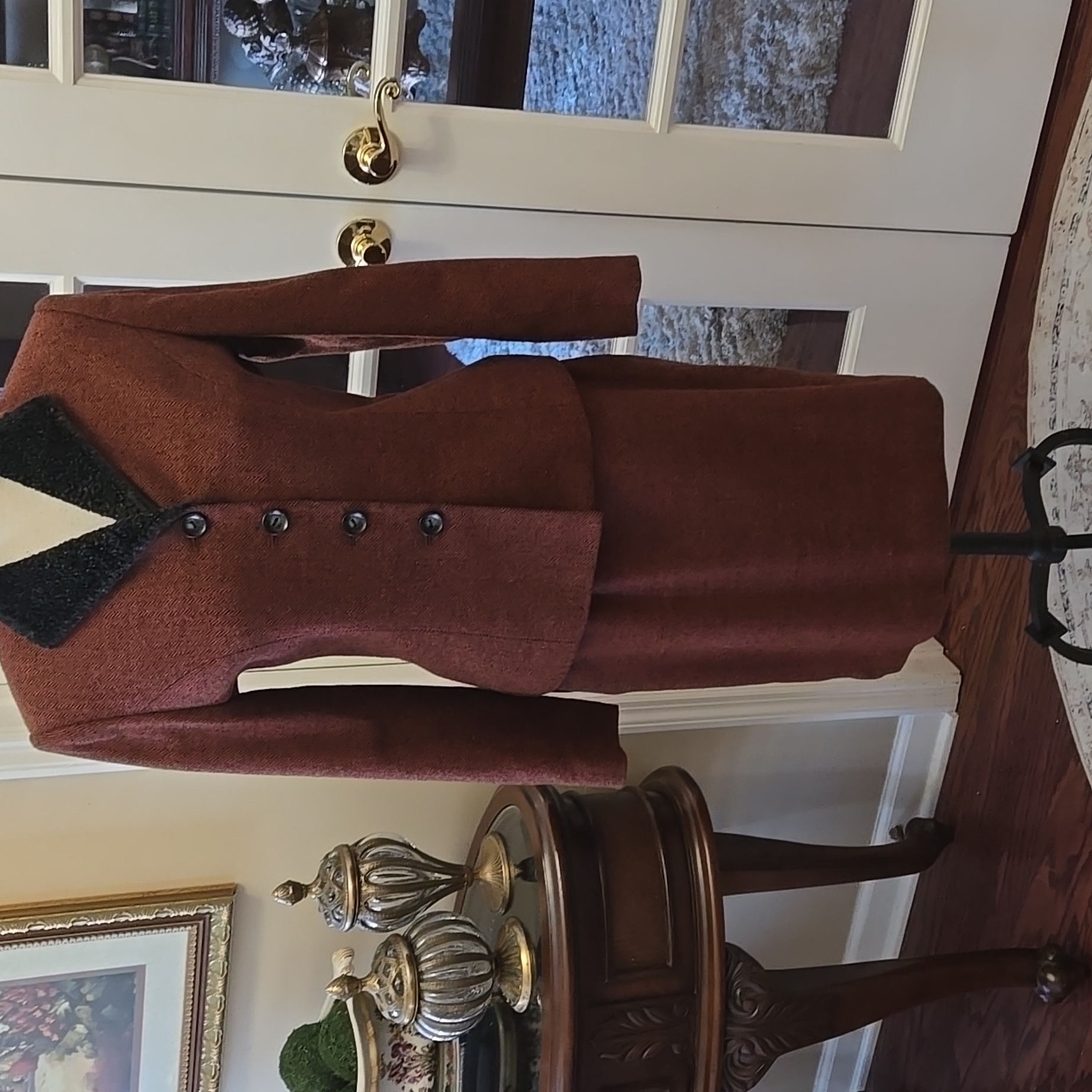 Le Suit Wine Black Petite Wool Blend Skirt Suit Faux Fur Collar Fully Lined 8p